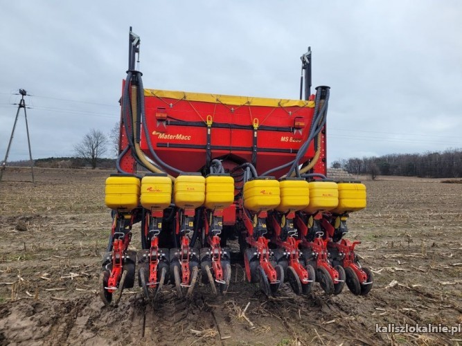 siewnik-do-kukurydzy-matermacc-8230-8-rzedow-rama-teleskopowa-talerzow-45111-zdjecia.jpg